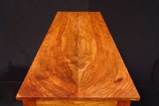 Gespiegeld bovenblad